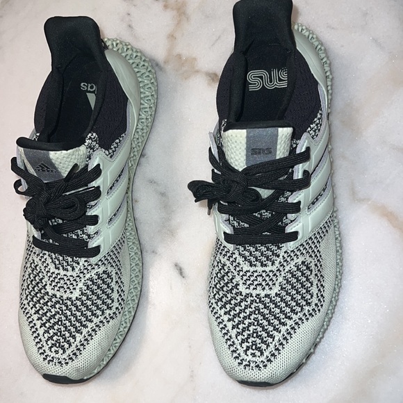 Worn two times adidas ultraboost 4d tea time - Picture 4 of 7